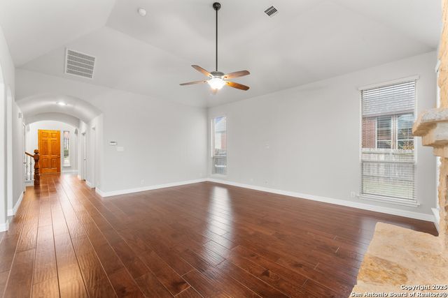 11 Sable Vly, San Antonio, TX 78258