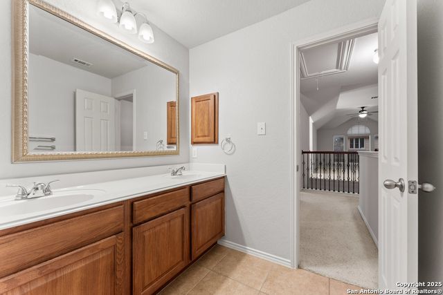 11 Sable Vly, San Antonio, TX 78258