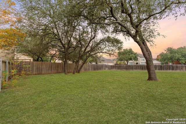 11 Sable Vly, San Antonio, TX 78258