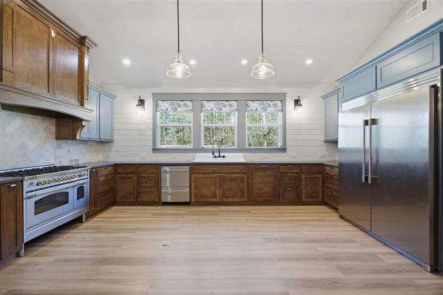 3331 Highway 12, Dequincy, LA 70633