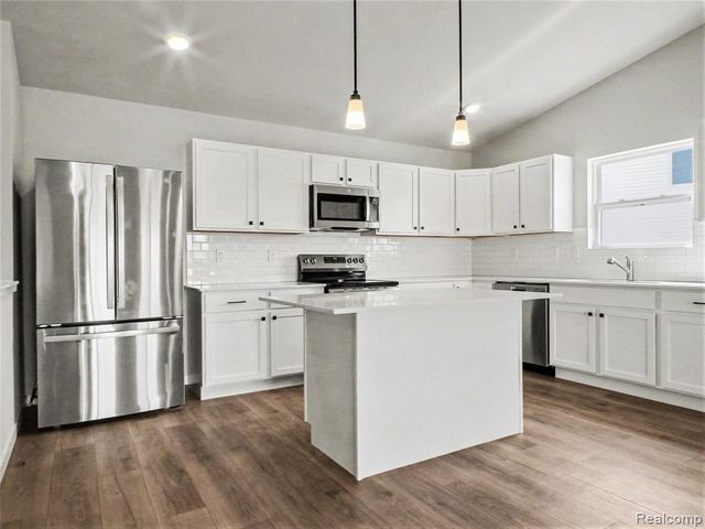 3166 Quail Ridge Court, Clio, MI 48420