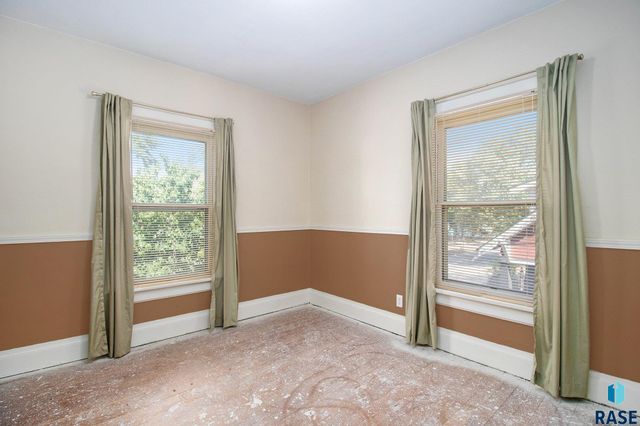 311 E 18th St Street, Sioux Falls, SD 57105