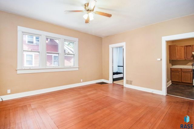 311 E 18th St Street, Sioux Falls, SD 57105