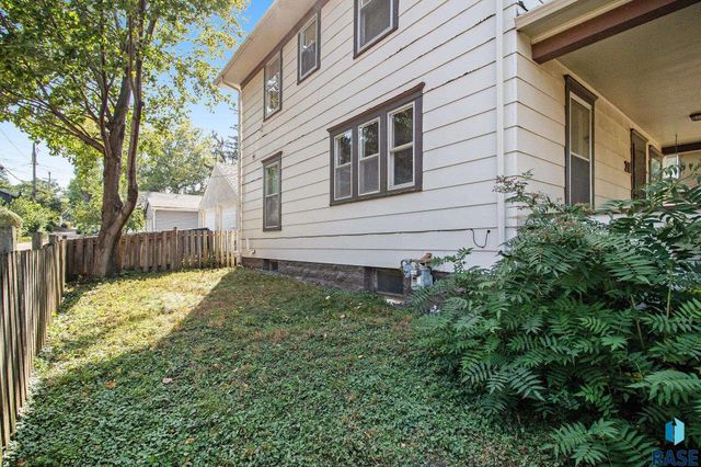 311 E 18th St Street, Sioux Falls, SD 57105