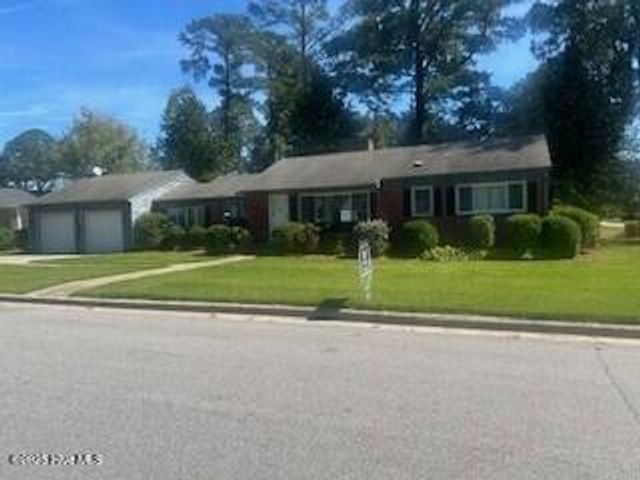 605 S Pembroke Avenue, Ahoskie, NC 27910