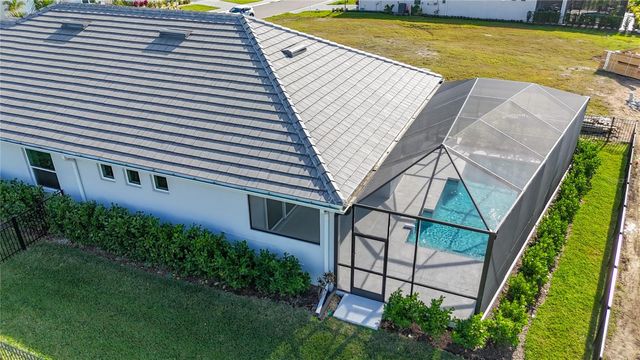 10006 DEGAS TERRACE, Bradenton, FL 34212