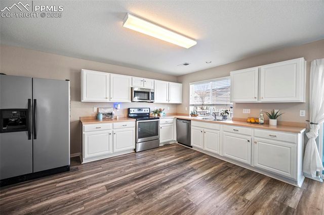 7860 Lantern Lane, Fountain, CO 80817