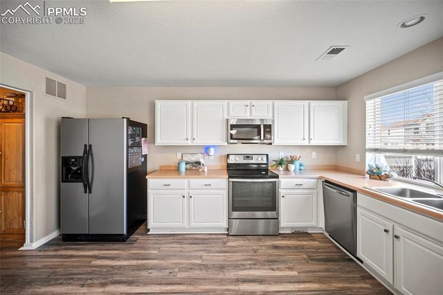 7860 Lantern Lane, Fountain, CO 80817