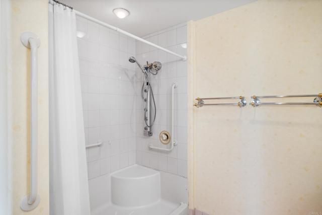 3890 Nobel Drive 1402, San Diego, CA 92122