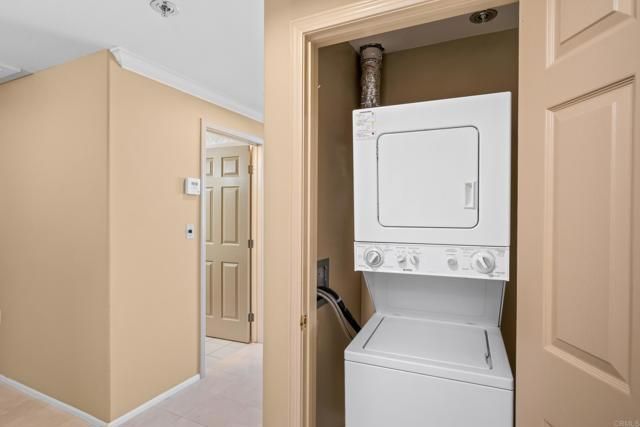 3890 Nobel Drive 1402, San Diego, CA 92122