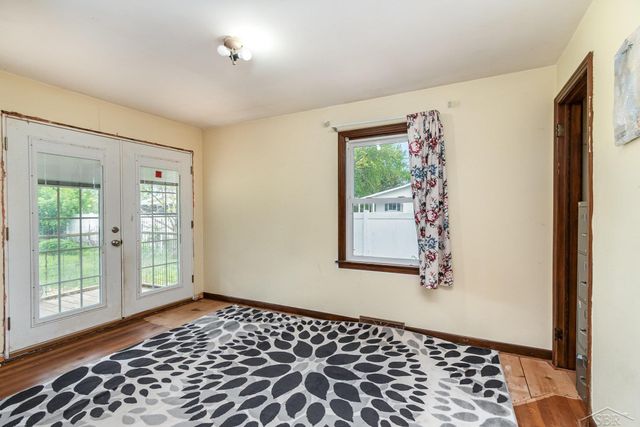 2430 S 4 Mile Road, Kawkawlin, MI 48631