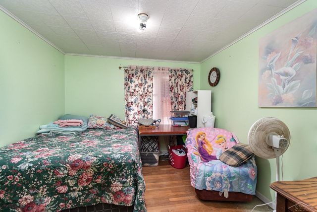 2430 S 4 Mile Road, Kawkawlin, MI 48631