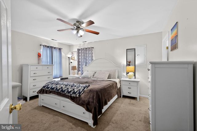 305 OAKWOOD RD, Edgewater, MD 21037