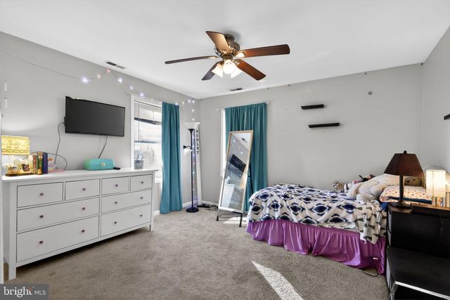 305 OAKWOOD RD, Edgewater, MD 21037