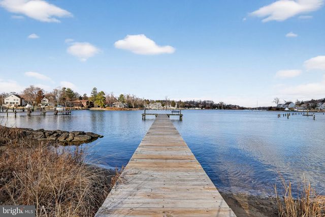 305 OAKWOOD RD, Edgewater, MD 21037