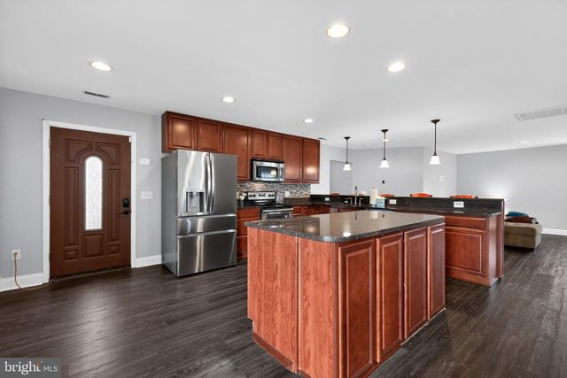 305 OAKWOOD RD, Edgewater, MD 21037