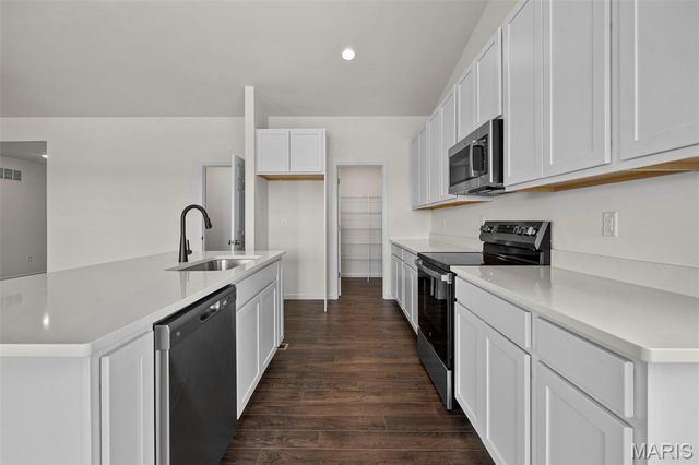 2358 Reiff Drive, Florissant, MO 63031