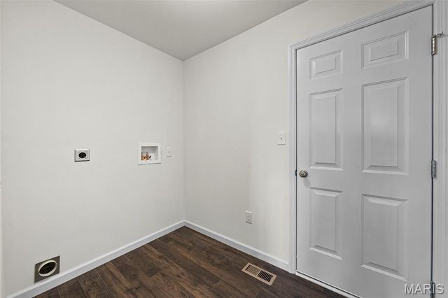2358 Reiff Drive, Florissant, MO 63031