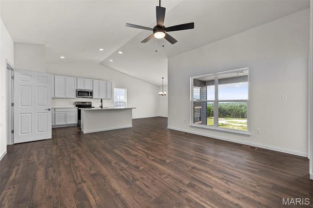 2358 Reiff Drive, Florissant, MO 63031
