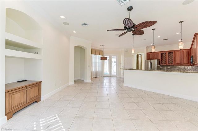 8917 Greenwich Hills WAY, Fort Myers, FL 33908