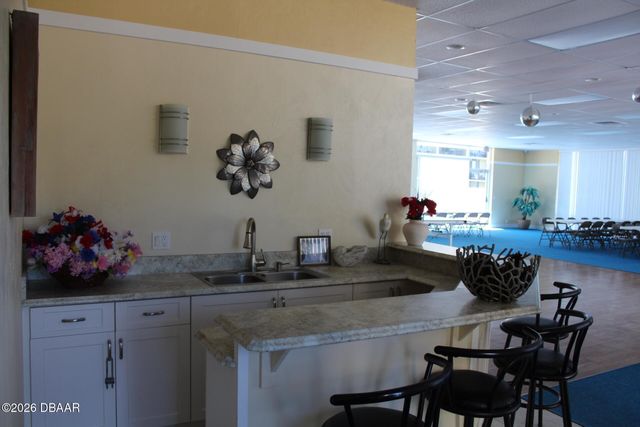 1441 N Atlantic Ave Unit 213, Daytona Beach, FL 32118
