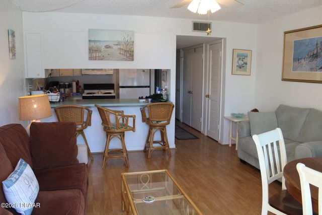 1441 N Atlantic Ave Unit 213, Daytona Beach, FL 32118