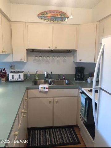 1441 N Atlantic Ave Unit 213, Daytona Beach, FL 32118
