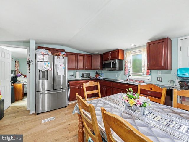 28 COURAGE LN, Stafford, VA 22554