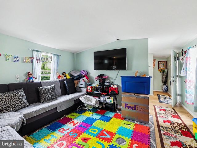 28 COURAGE LN, Stafford, VA 22554