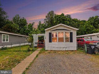 28 COURAGE LN, Stafford, VA 22554