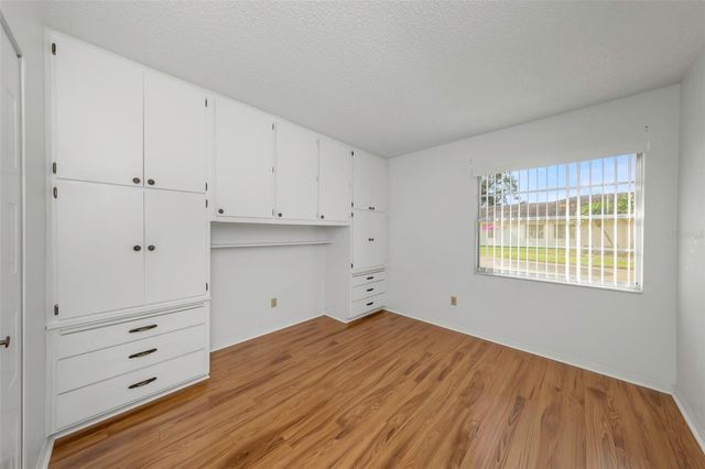 2024 HEATHFIELD CIRCLE 155, Sun City Center, FL 33573