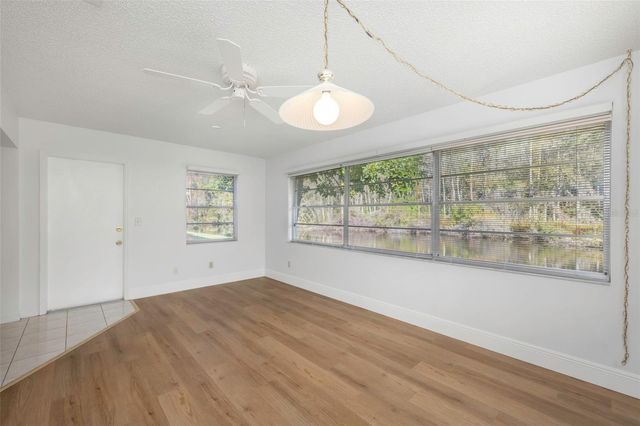 2024 HEATHFIELD CIRCLE 155, Sun City Center, FL 33573