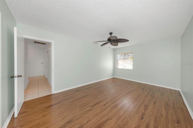 2024 HEATHFIELD CIRCLE 155, Sun City Center, FL 33573