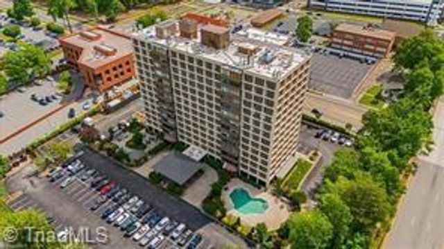 1101 N Elm Street 303, Greensboro, NC 27401