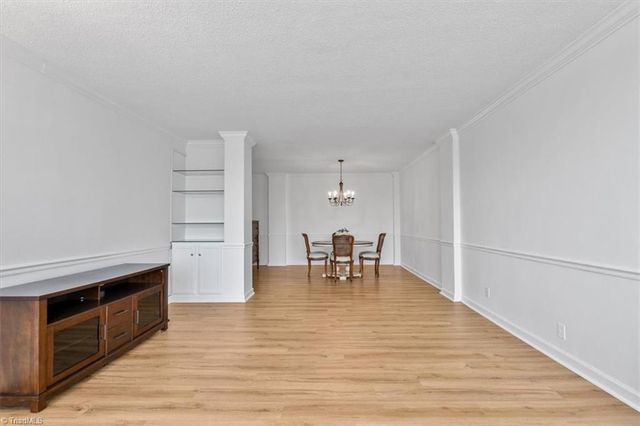 1101 N Elm Street 303, Greensboro, NC 27401