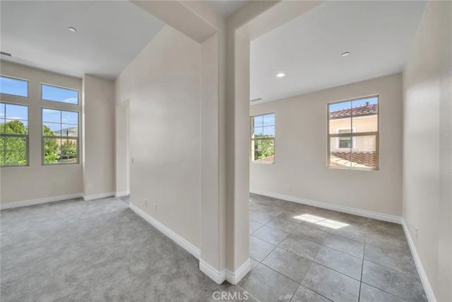 60 Sherwood, Irvine, CA 92620
