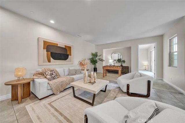 60 Sherwood, Irvine, CA 92620