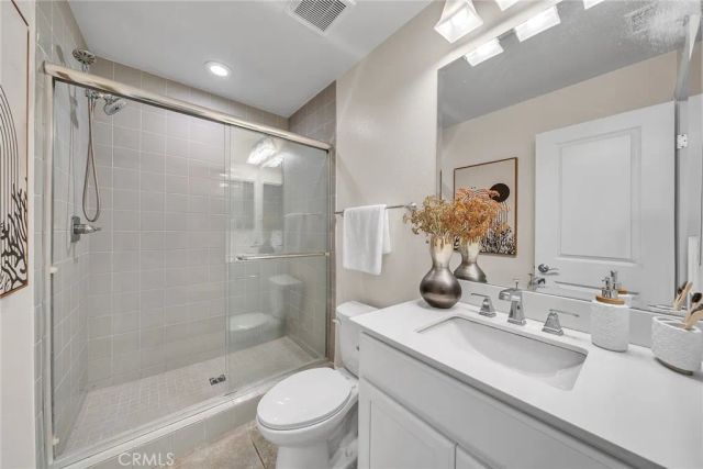 60 Sherwood, Irvine, CA 92620