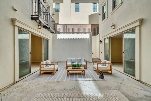 60 Sherwood, Irvine, CA 92620