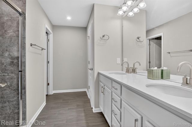 4799 Broomfield Way, Orion Charter Township, MI 48359