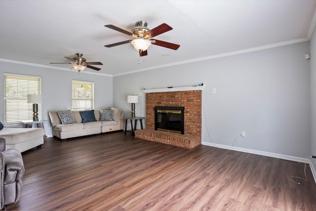 613 Skyline Drive, Batesburg-leesville, SC 29070