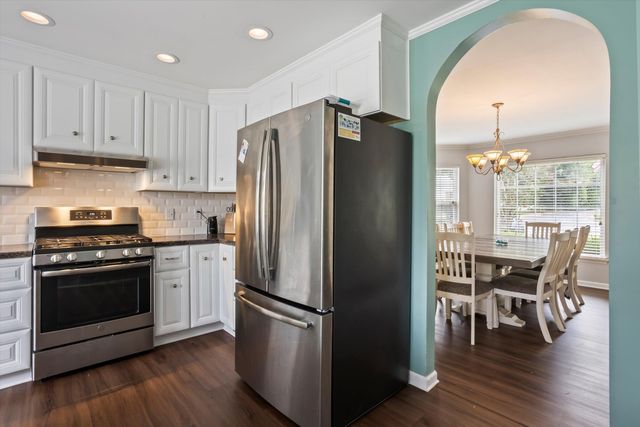 613 Skyline Drive, Batesburg-leesville, SC 29070