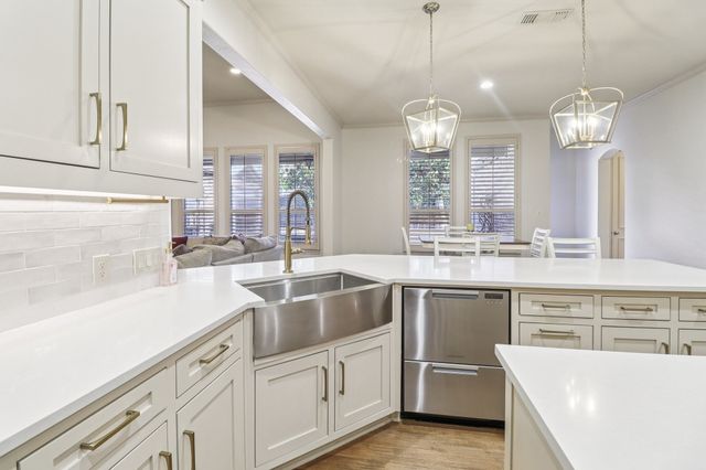 219 High Point Drive, Murphy, TX 75094