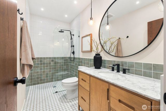 25515 SE Issaquah-Fall City Road, Issaquah, WA 98029