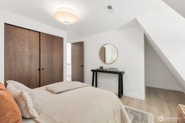 25515 SE Issaquah-Fall City Road, Issaquah, WA 98029