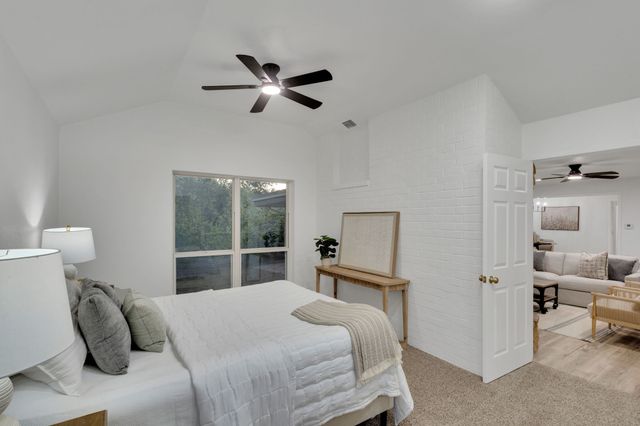 4220 Dawn Drive, Benbrook, TX 76116