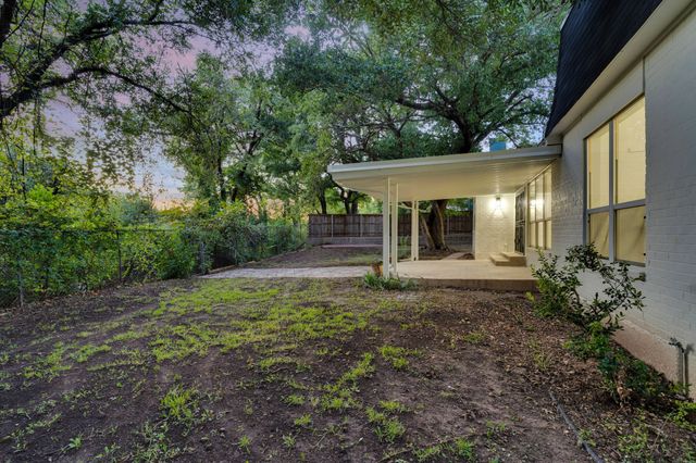 4220 Dawn Drive, Benbrook, TX 76116