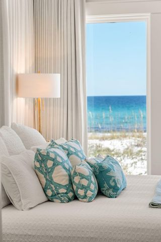 236 ariola Drive, Pensacola Beach, FL 32561