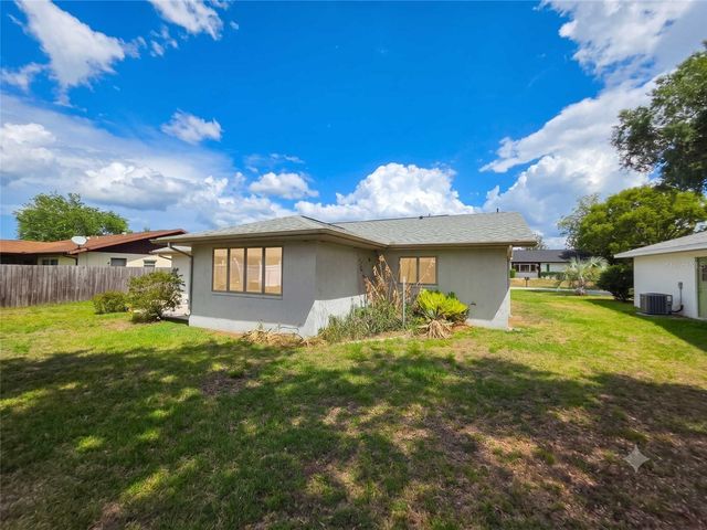 7047 WINDMERE ROAD, Brooksville, FL 34602