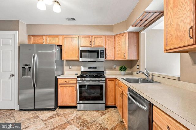 3902 BUXMONT RD, Marlton, NJ 08053
